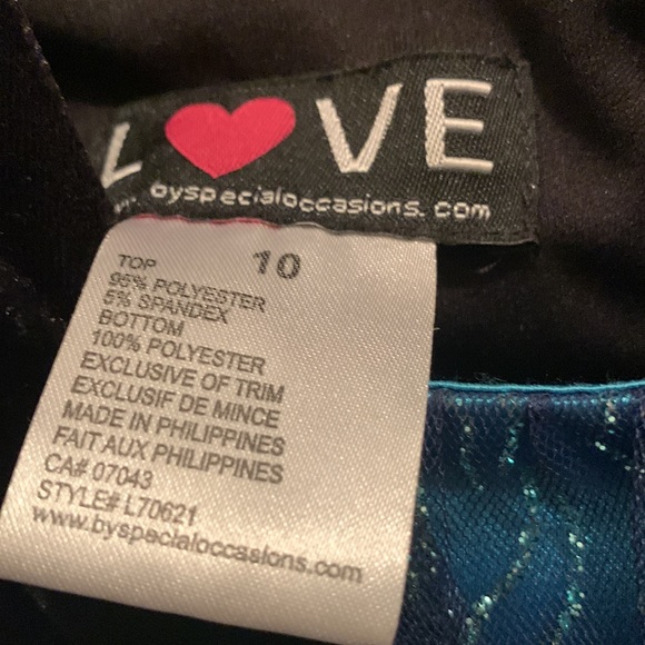 ONLY WORN ONCE - Picture 2 of 2